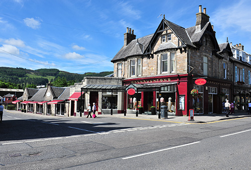Macnaughton’s of Pitlochry